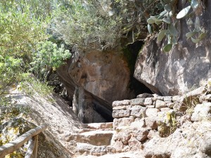 GROTTA DI BENIKULA'